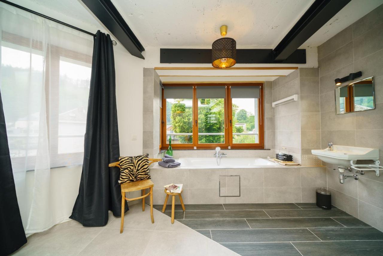 Appartement Les Bleuets Ла Рош ан Арден Екстериор снимка